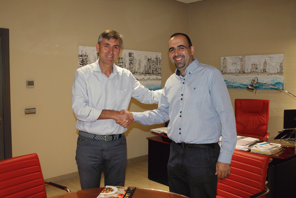 GRUPO LA CAÑA Y CAMPOMAR